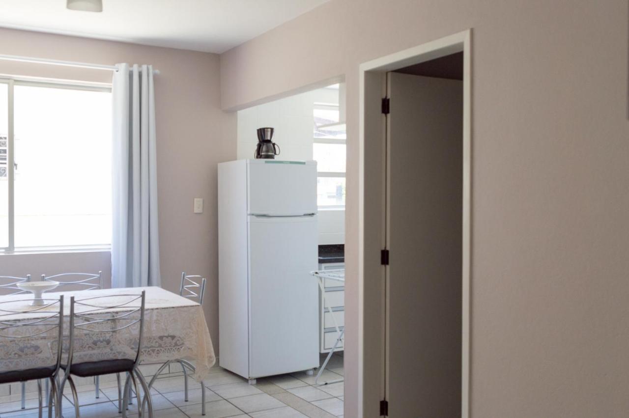 Residencial Larissa Elena Apartment Florianópolis Екстериор снимка